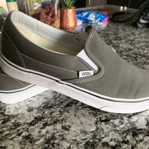 Vans Classic Slip-On Mens size 9.5